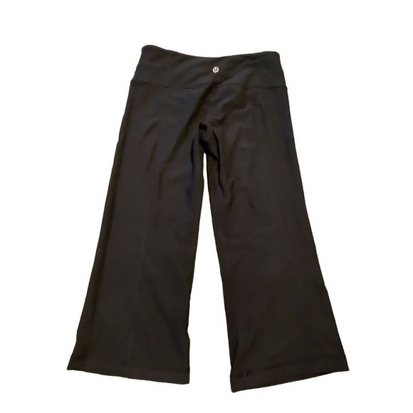 Lululemon Groove Crop Black  / Wee Are From Space Coal Fossil / Fossil Size 4 - Picture 6 of 10